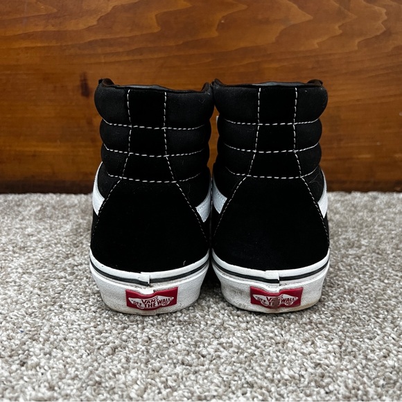 EUC Vans Sk8-Hi Shoe - Black Size 8 - Picture 5 of 8